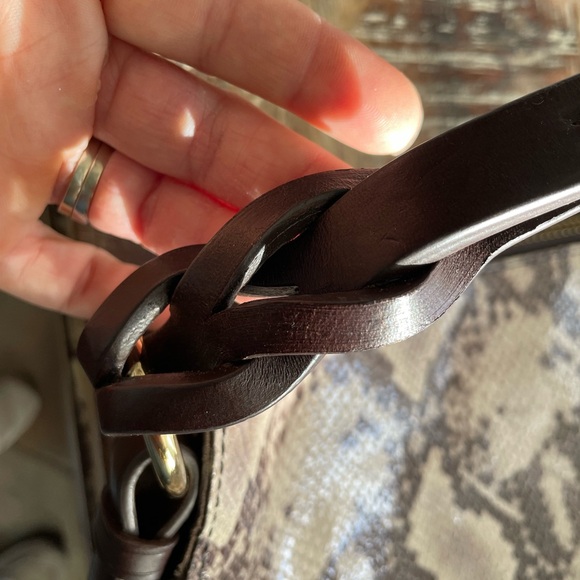 Dooney and Bourke python style bag - Picture 5 of 8